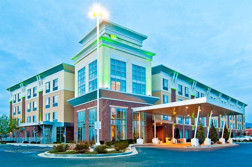Holiday Inn Boise Airport By Ihg Exterior photo